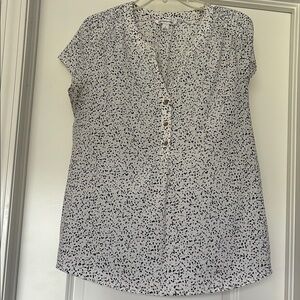 Croft & Barrow short sleeve blouse